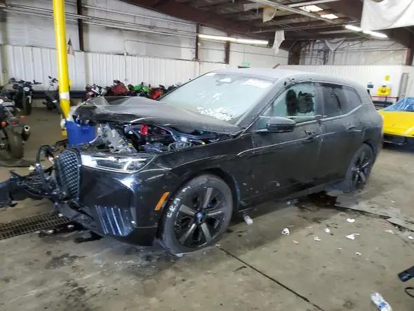 BMW IX