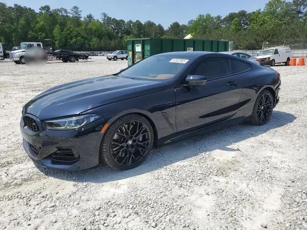 BMW M8