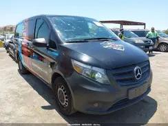 MERCEDES-BENZ METRIS