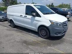 MERCEDES-BENZ METRIS