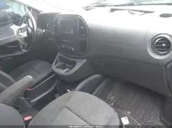 MERCEDES-BENZ METRIS