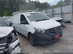 MERCEDES-BENZ METRIS