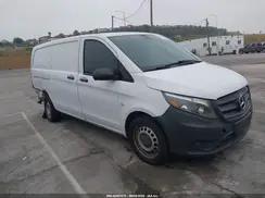 MERCEDES-BENZ METRIS