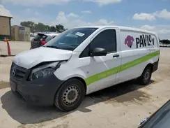 MERCEDES-BENZ METRIS