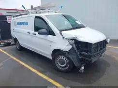 MERCEDES-BENZ METRIS
