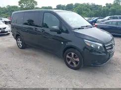 MERCEDES-BENZ METRIS