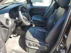 MERCEDES-BENZ METRIS