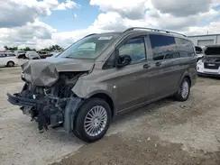 MERCEDES-BENZ METRIS