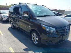 MERCEDES-BENZ METRIS