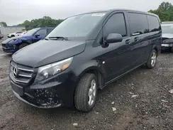 MERCEDES-BENZ METRIS