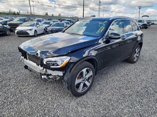 MERCEDES-BENZ GLC