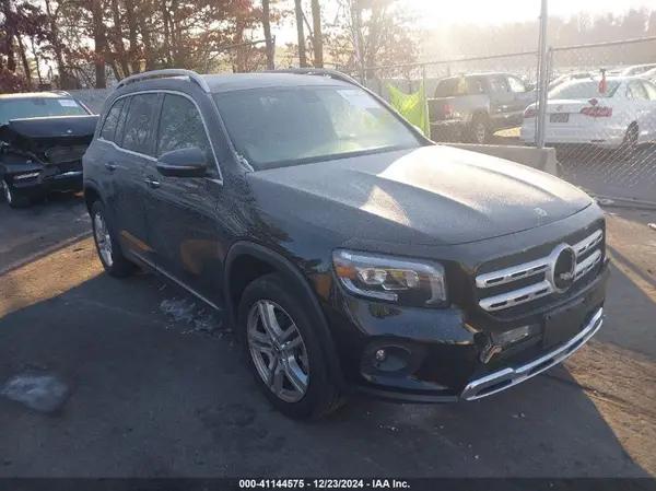 MERCEDES-BENZ GLB