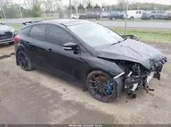 FORD FOCUS RS
