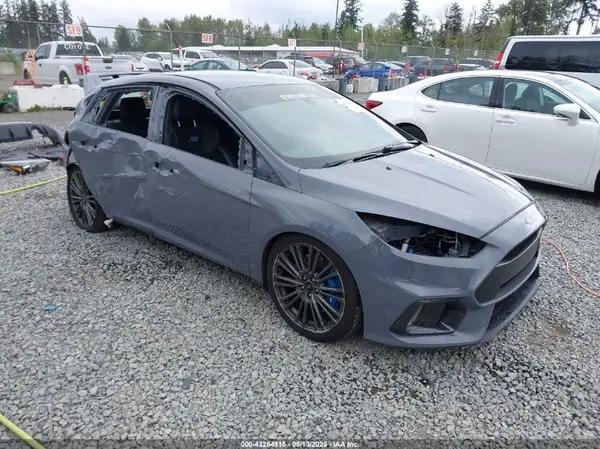 FORD FOCUS RS
