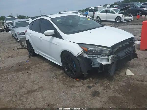 FORD FOCUS RS
