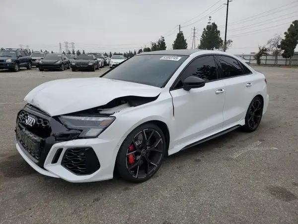 AUDI RS3
