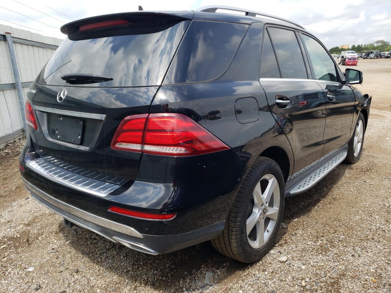 4JGDA5JB3JB024581 2018 MERCEDES-BENZ GLE - Image 3