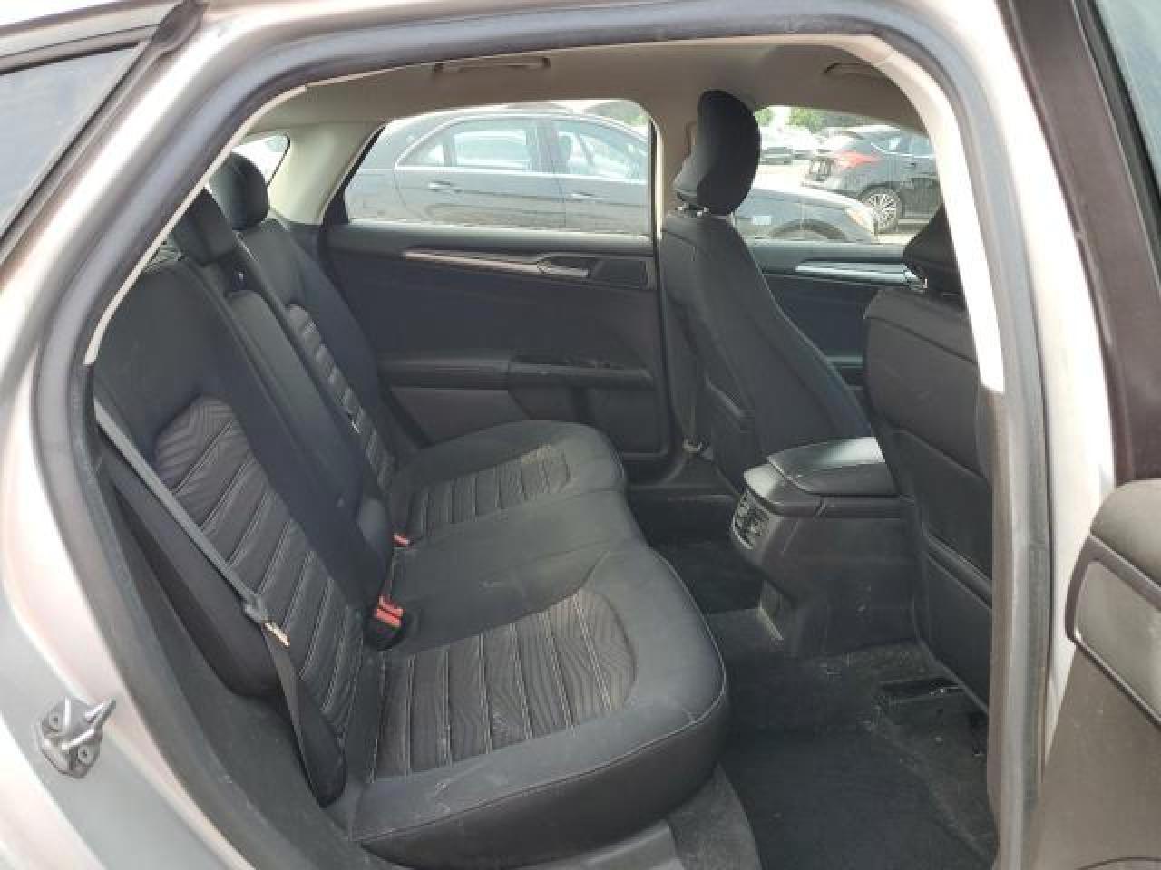 3FA6P0H76GR115757 2016 FORD FUSION - Image 10