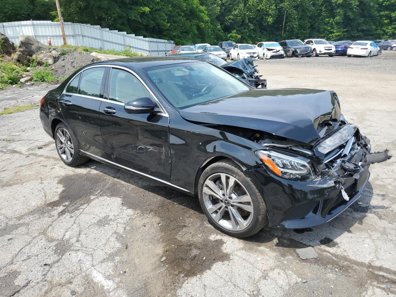 55SWF8EB7LU327694 2020 MERCEDES-BENZ C CLASS - Image 4