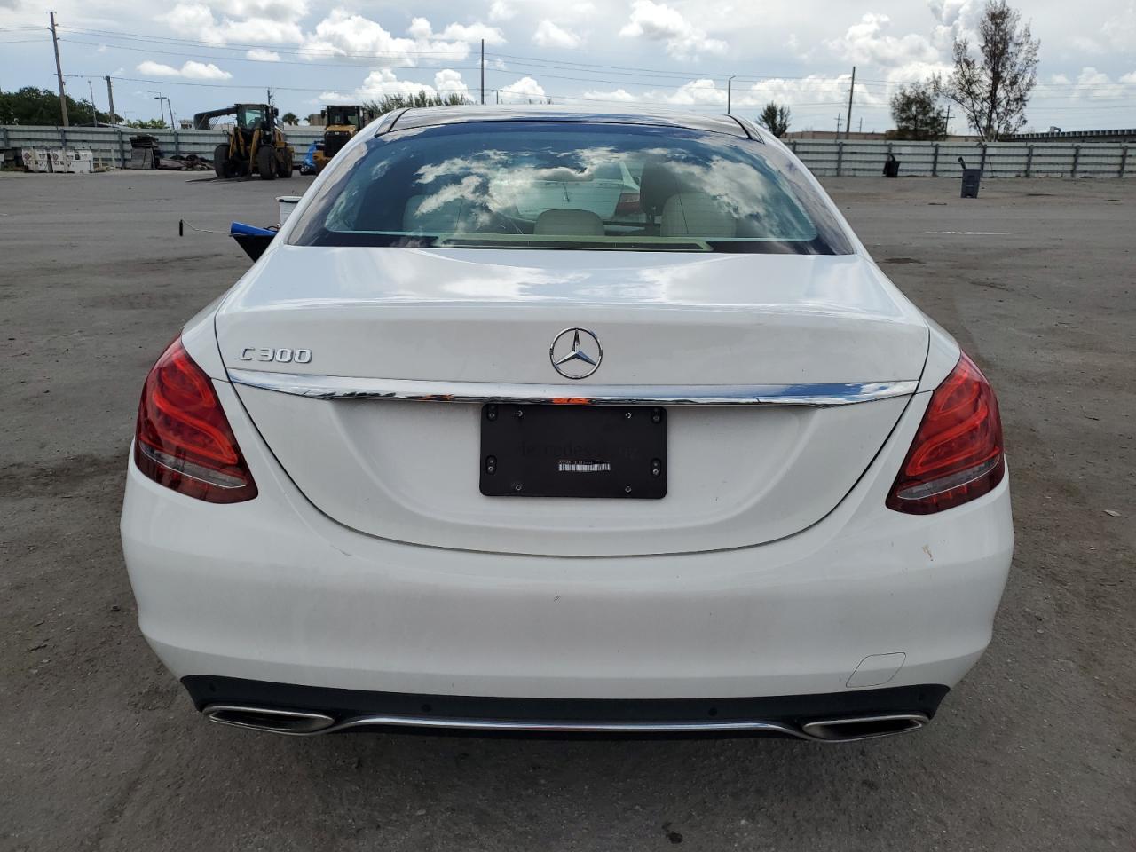 WDDWF4JB4JR414434 2018 MERCEDES-BENZ C CLASS - Image 6