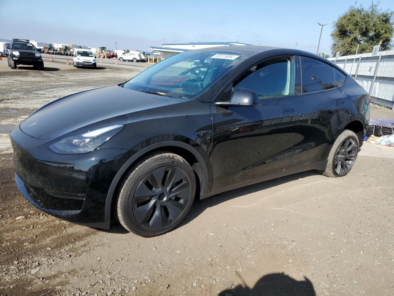 7SAYGDED6RF098650 2024 TESLA MODEL Y - Image 1