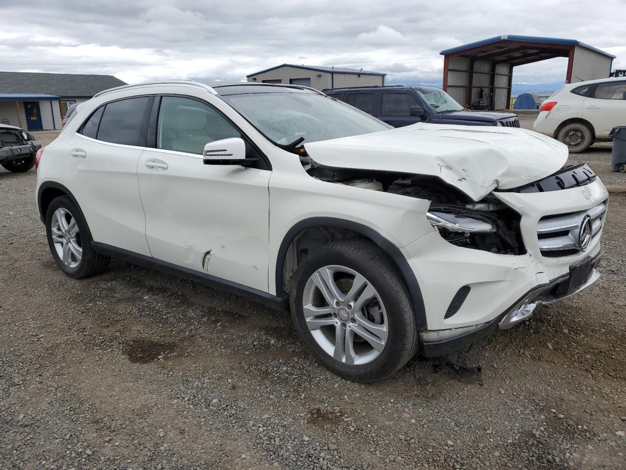 WDCTG4GB1GJ189652 2016 MERCEDES-BENZ GLA CLASS - Image 4