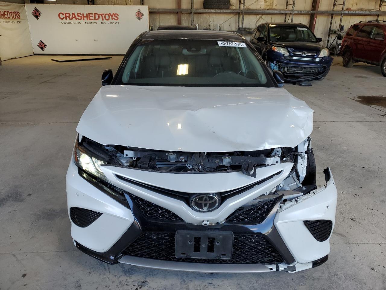 4T1BZ1HK0JU005506 2018 TOYOTA CAMRY - Image 5