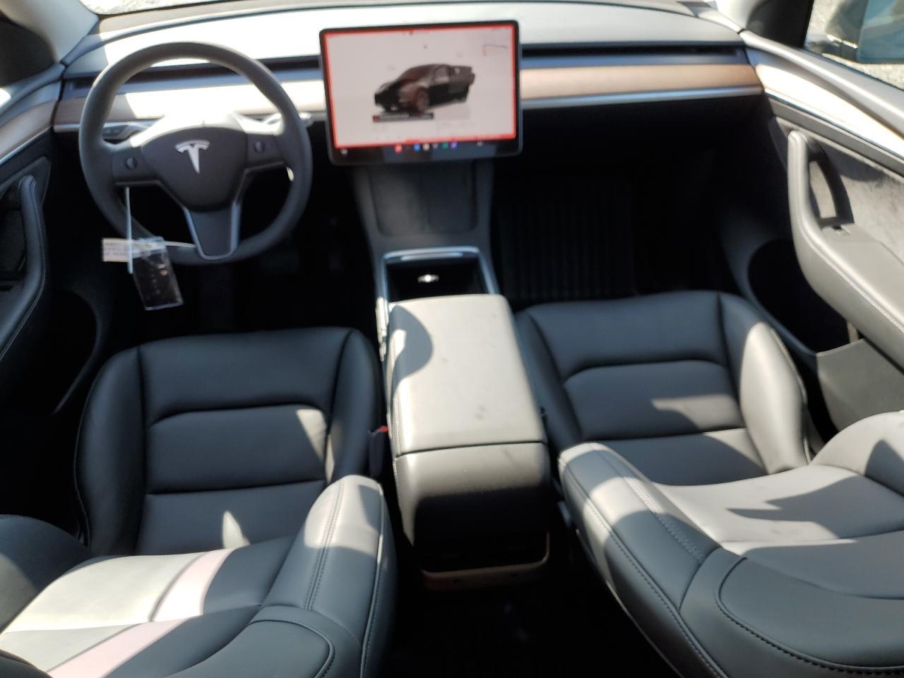 7SAYGDED6RF098650 2024 TESLA MODEL Y - Image 8