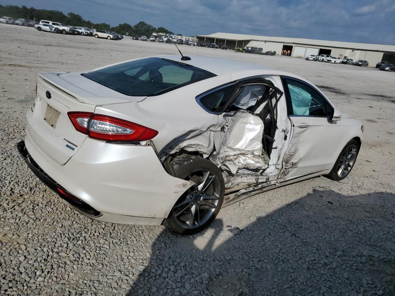 3FA6P0K98GR150133 2016 FORD FUSION - Image 3