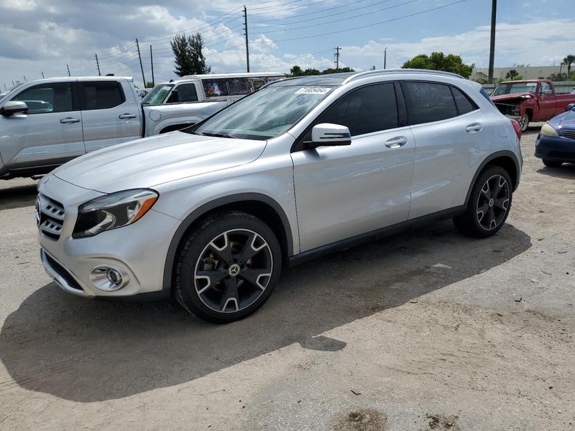 MERCEDES-BENZ GLA CLASS