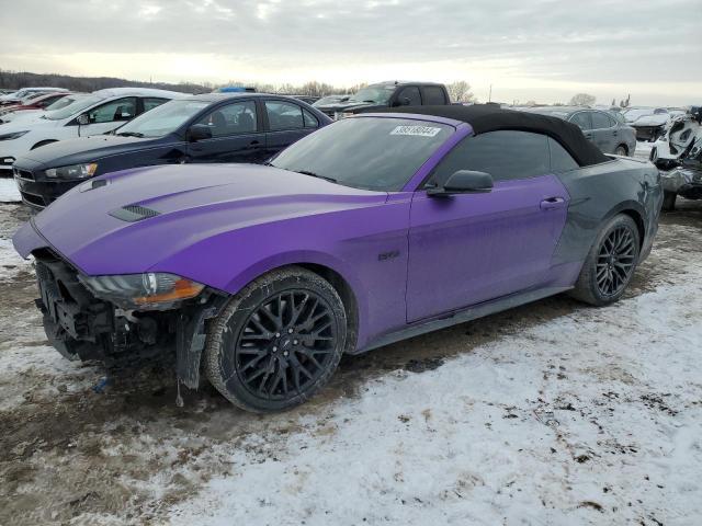 FORD MUSTANG