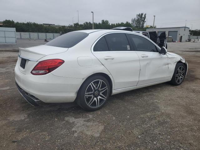 55SWF4JB5HU216549 2017 MERCEDES-BENZ C-CLASS - Image 3