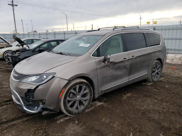 CHRYSLER PACIFICA