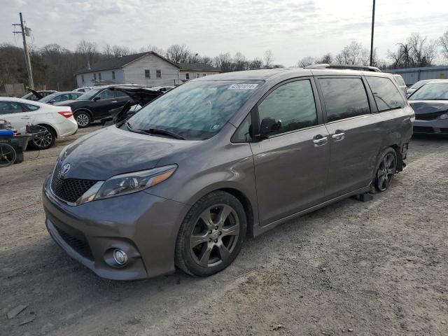 TOYOTA SIENNA