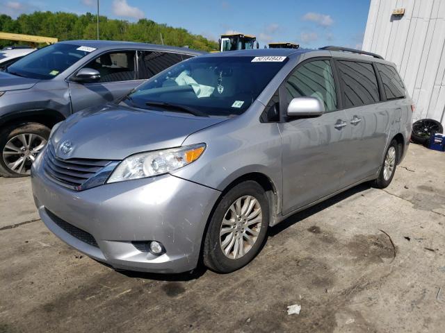 TOYOTA SIENNA