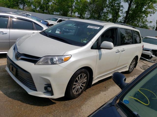 TOYOTA SIENNA