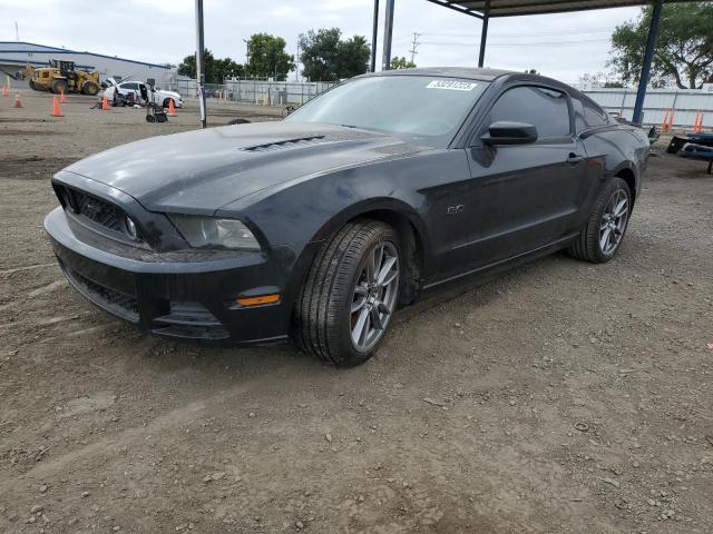 FORD MUSTANG