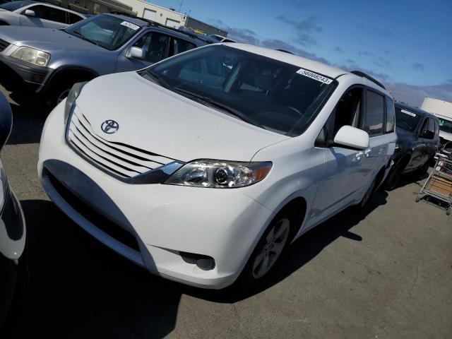 TOYOTA SIENNA