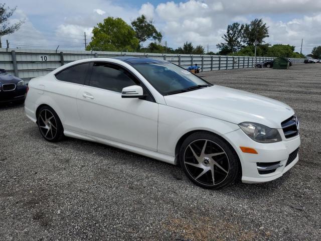 WDDGJ4HB8FG403738 2015 MERCEDES-BENZ C CLASS - Image 4