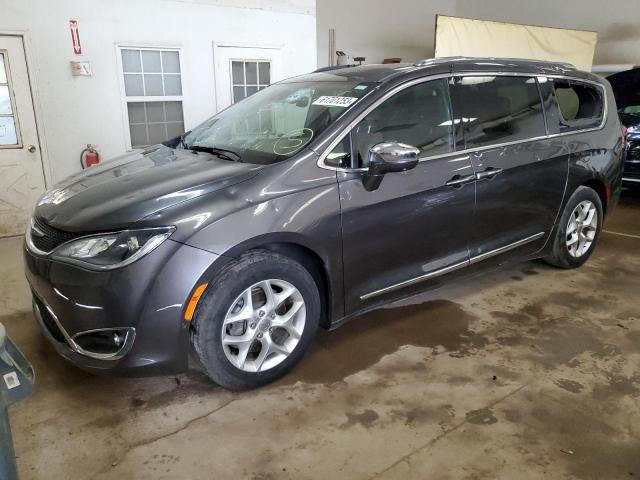 CHRYSLER PACIFICA