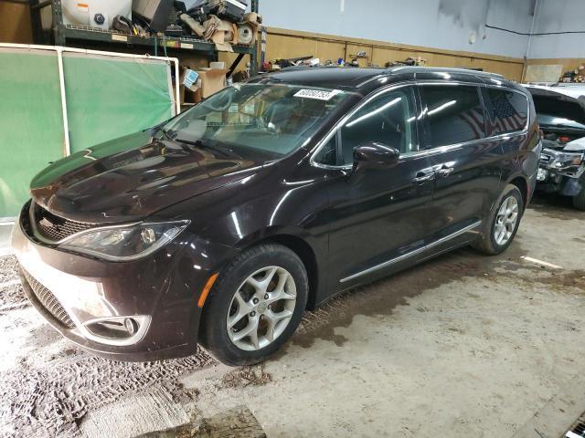 CHRYSLER PACIFICA