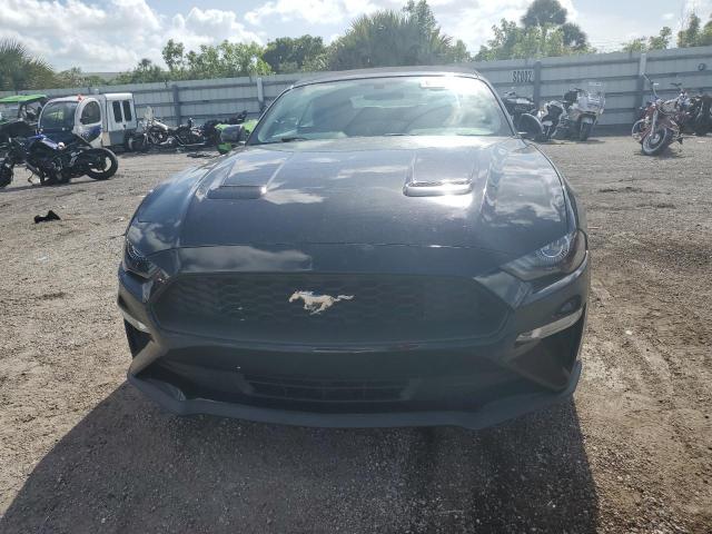 1FATP8UH6J5132956 2018 FORD MUSTANG - Image 5