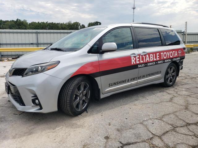 TOYOTA SIENNA