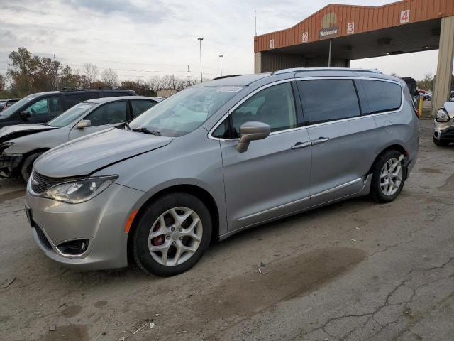 CHRYSLER PACIFICA