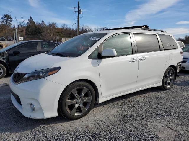 TOYOTA SIENNA