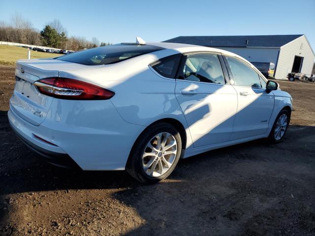 3FA6P0LU1KR212855 2019 FORD FUSION - Image 3