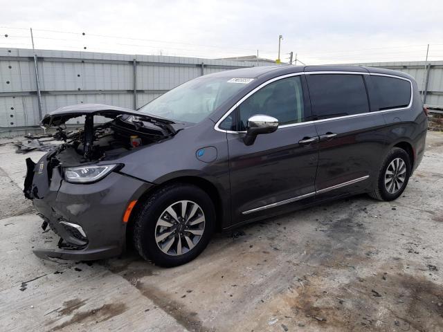 CHRYSLER PACIFICA