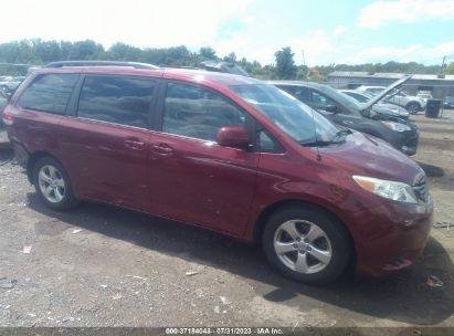 TOYOTA SIENNA