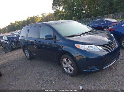 TOYOTA SIENNA