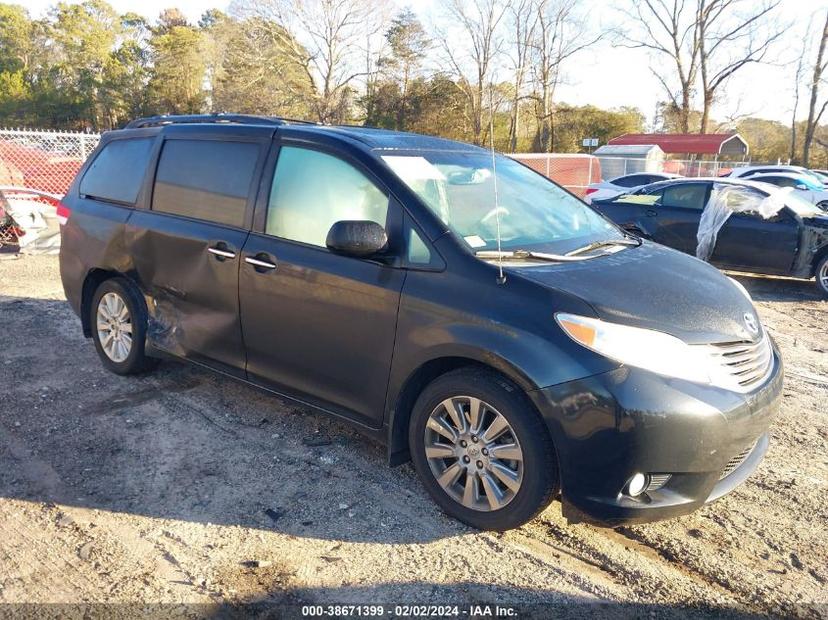 TOYOTA SIENNA